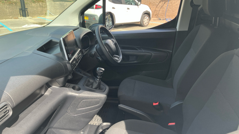 Citroen Berlingo Xl Diesel 1.5 BlueHDi 950Kg Enterprise Ed 100ps 6 Speed S/S